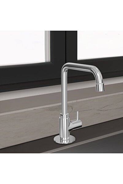 Alim Kitchen Faucet - Lead-Free 360° Swivel Polished Chrome Single-Lever Mixer