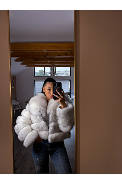 Avant Iced Powder natural fur coat by