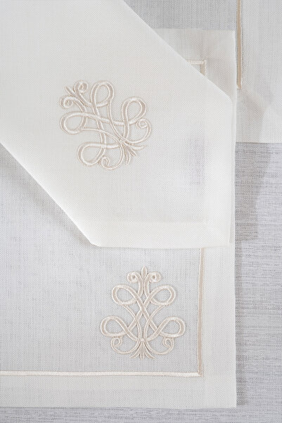 Koza Home Royal white embroidered tablecloth 160x260 2560