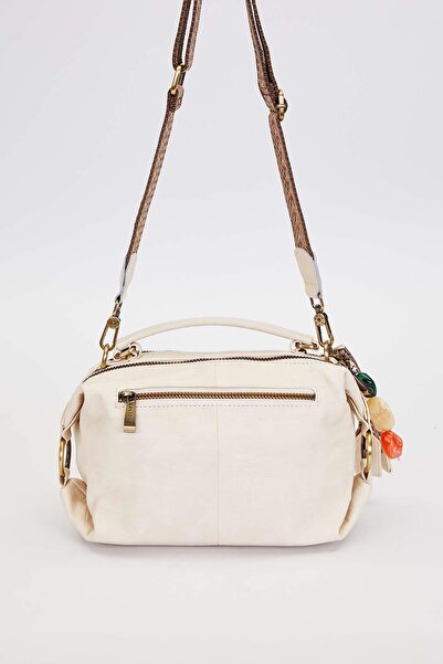 Levidor White Shoulder Bag with Multiple Accessory Details