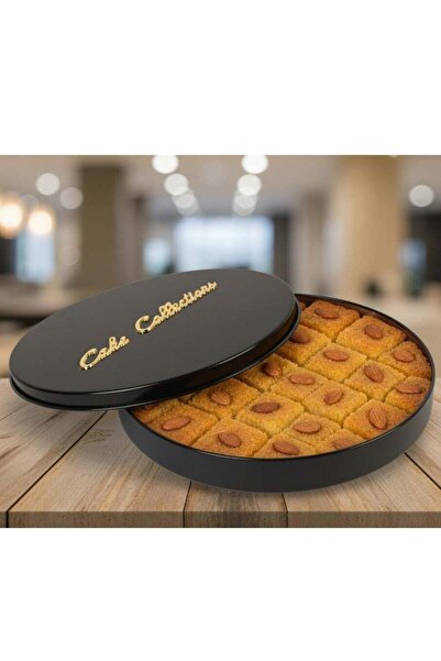 HOMEVEO Round basbousa tray with cutter – 28 cm – practical design for perfect baking and cutting of sweets