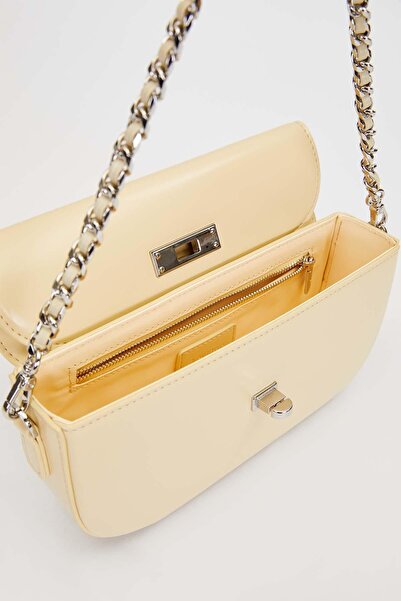 Levidor Yellow Silver Lock Detailed Shoulder Bag
