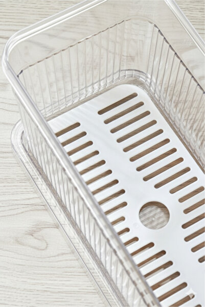 Orvila 4-Piece Transparent Refrigerator Organizer with Handles Food Storage Organizer Set 3.60 L