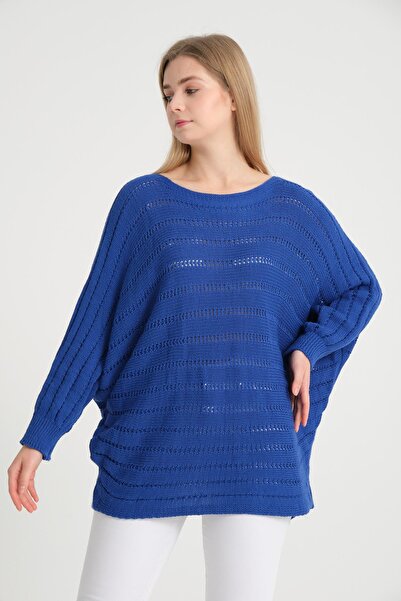 della moor Women's Saks Blue Italian Perforated Bat Sleeve Knitwear Sweater