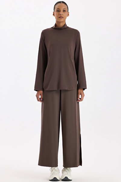 COMEUP Stitch-Free Slit Pants Cocoa Dance