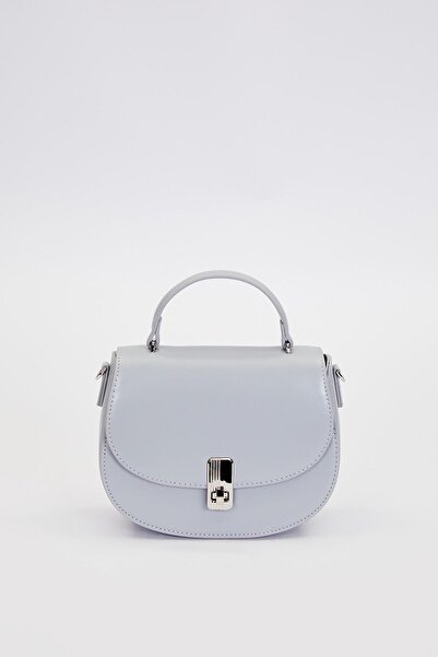 Levidor A.Blue Chain Strap Detailed Handbag