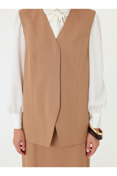 Refka Collarless Vest with Handle Detail - Light Mink -