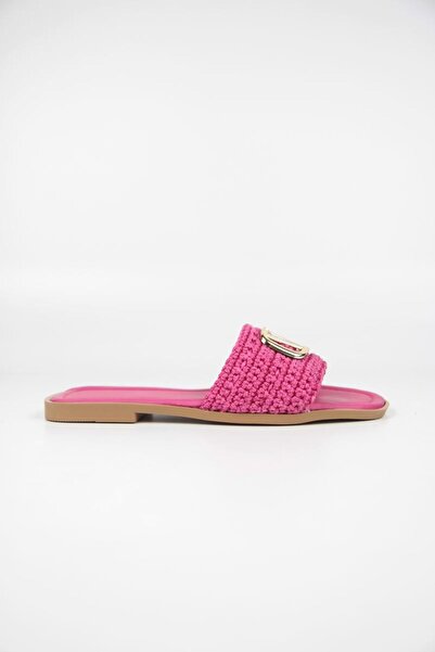Gökhan Talay Joyce Women's Hand Knitted V Buckle Detailed Fuchsia Slippers