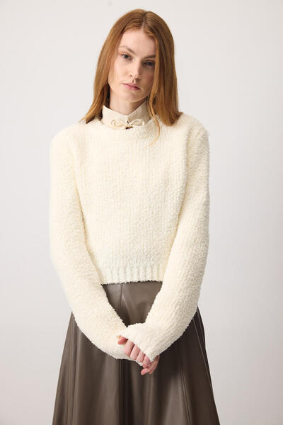 Touché Privé ΠΟΥΛΟΥΡΙΑ ΚΟΝΤΟ ΠΛΕΚΤΟ ΠΟΥΛΟΥΡΙΑ ΜΕ ΑΠΑΛΗ ΥΦΗ