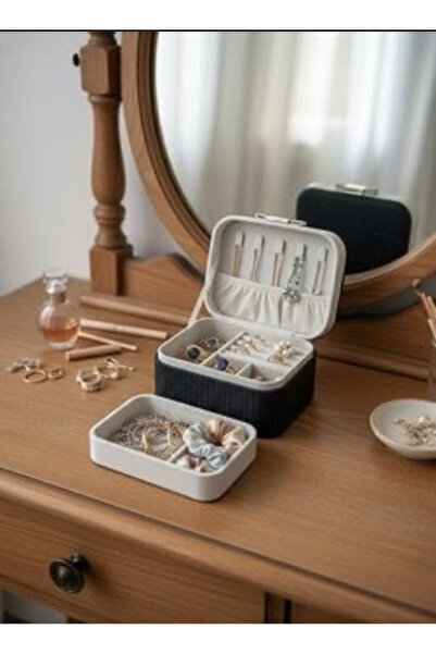 bity thok Elegant navy and white jewelry box with a double compartment design