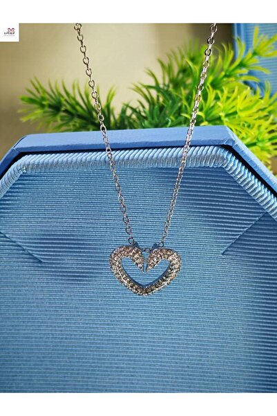 Generic Chain with pendant