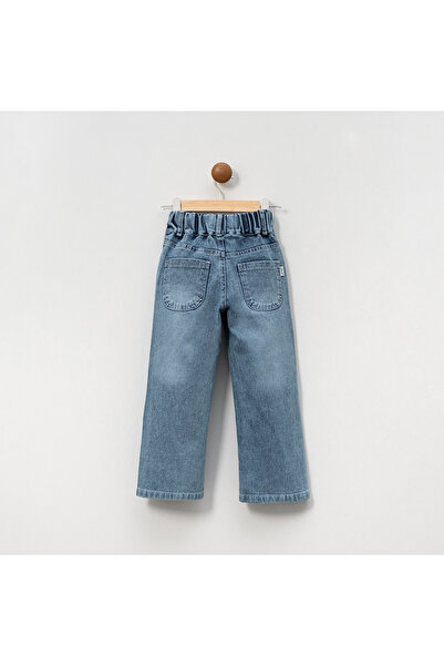 Overdo Girl's 5-8 Years Old Jeans with Pocket Details and Scarf