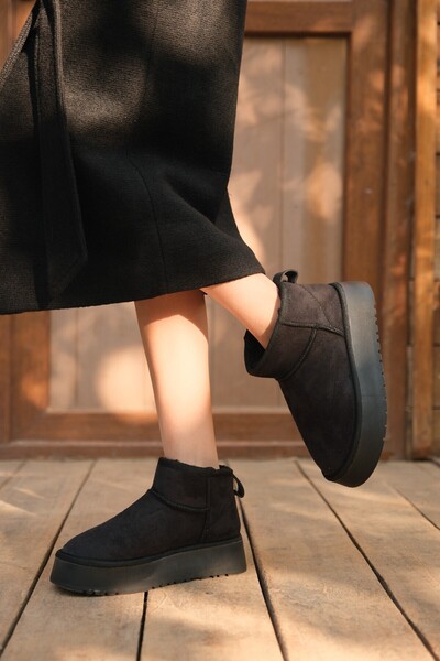 İNNABUTİKK Γυναικείες καθημερινές μπότες Margarite - Μαύρες