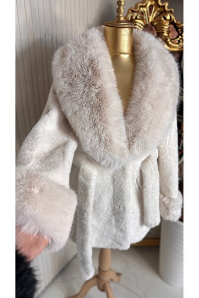 ŞEHRAZAT BUTİK Tasarım Beyaz Kürk