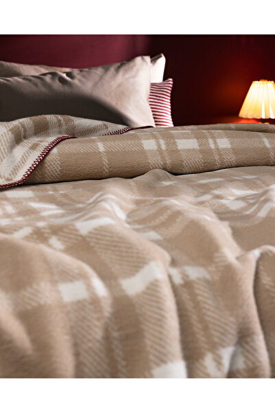 Madame Coco Faureux Double Jacquard Cotton Blanket - Beige