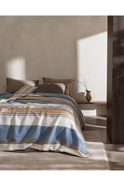 Madame Coco Saulet Double Jacquard Cotton Blanket - Light Blue/Beige