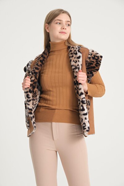 della moor Women's Camel Italian Leopard Patterned Short Vest