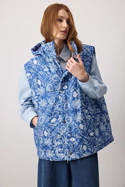 Touché Privé Quilted Hooded Vest