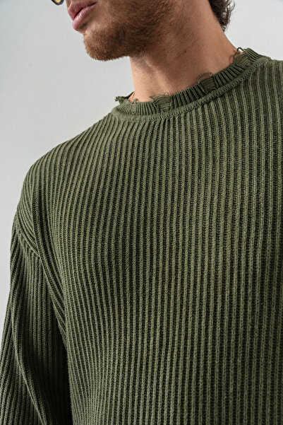 go gang own Πλεκτό πουλόβερ με λαιμόκοψη Dailytone