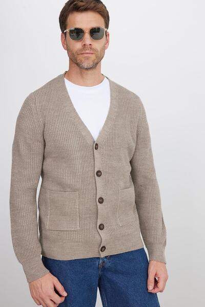 Tudors Ανδρική καφέ ζακέτα με κουμπιά με λαιμόκοψη σε σχήμα V κανονικής εφαρμογής