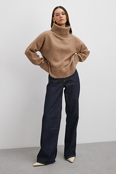 Never more Turtleneck Long Sleeve Sweater Mink