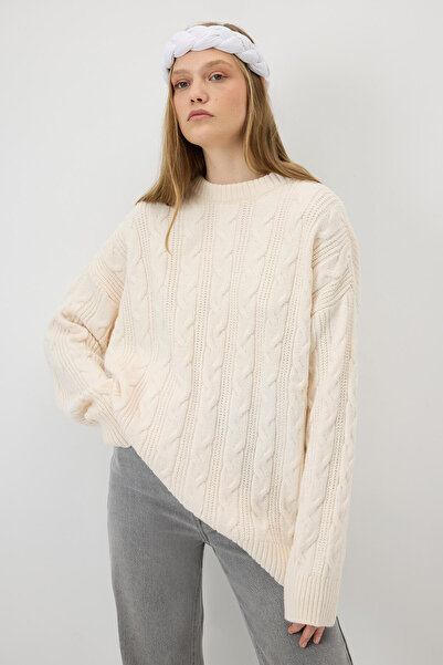 Touché Privé CREW NECK KNIT SWEATER