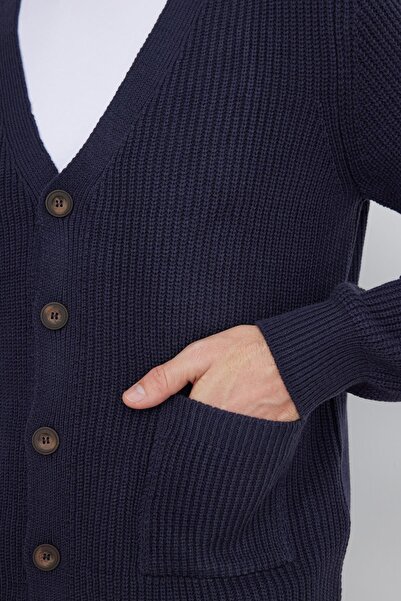 Tudors Men's standard fit regular cut v-neck buttoned navy cardigan