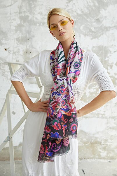 AFVENTE Flower Pattern Cream Cotton Shawl