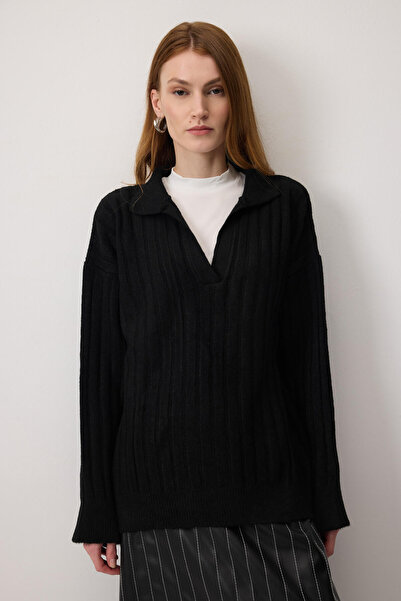 Touché Privé POLO NECK KNIT SWEATER