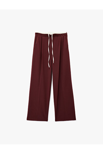 Koton Pantaloni din material textil cu picioare largi, cu detaliu de pliuri, ...