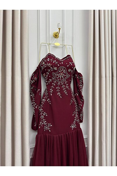 Heidi Burgundy embroidered dress