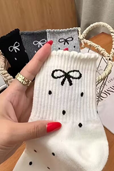 Hitit Socks Women's 4 Pairs of Japanese Style College Socks with Ribbon and Polka Dot Patterns, Suitable for Daily Use