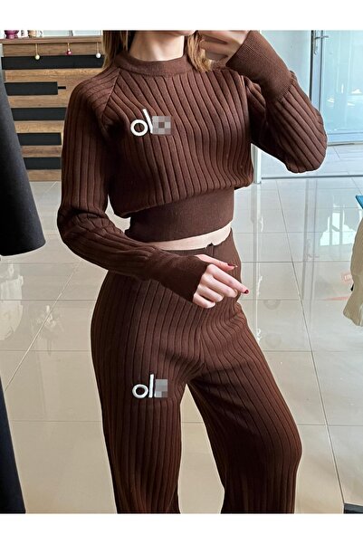 Sublime Butik Pulover și pantaloni maro închis pentru femei, set din două pie...
