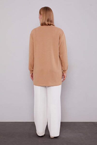 Levidor Camel Pearl Detailed Sweatshirt