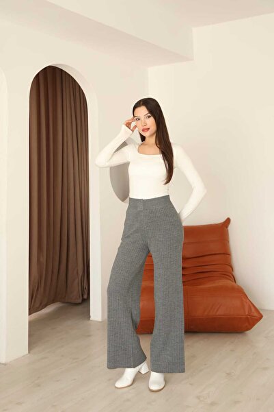 Leo Ferre Dark Gray Women's Comfortable Fit Knitwear Pants 25701