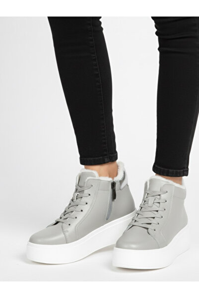 piele naturala Women's gray fur-lined boots with thick soles, zipper and lace-up closure