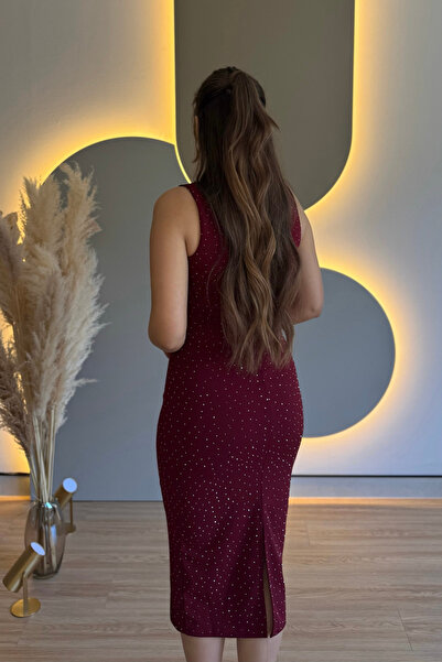 Aventien Draped Stone Slit Burgundy Midi Dress