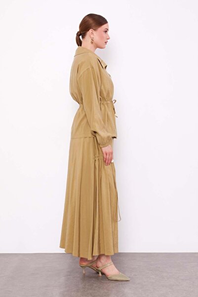 Levidor Green Hidden Zipper Detailed Skirt Set