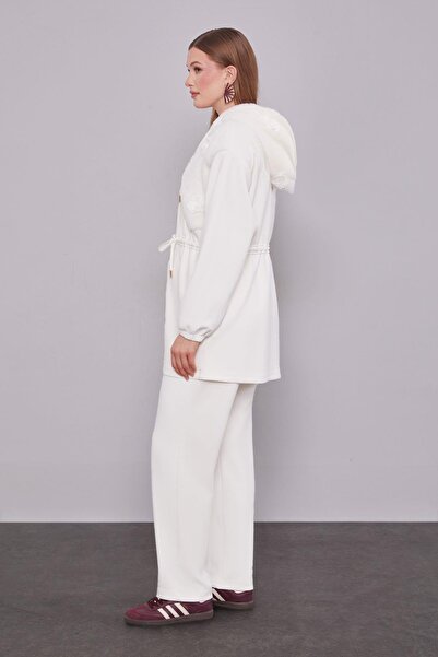 Levidor Ecru Rose Detailed Waist Gathered Two-Piece Set