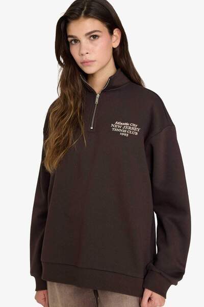 DeFacto Oversized Wide Fit Half Zip Printed Sweatshirt G3716Ax25Wn