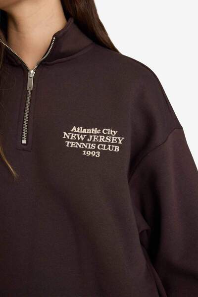 DeFacto Oversized Wide Fit Half Zip Printed Sweatshirt G3716Ax25Wn