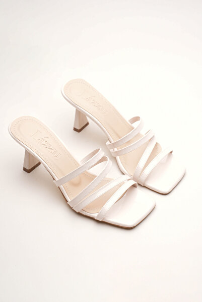 Lizzu Women's Blunt-Toe Design Heeled Slippers Prana Beige Patent Leather