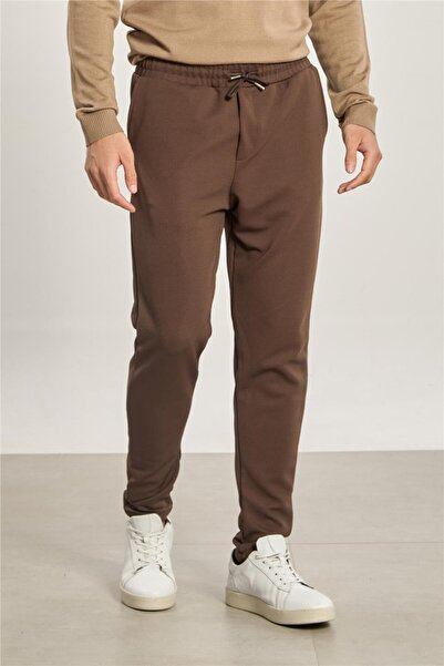 BARRELS AND OIL Men's Regular Fit Tie-Waist Trousers - Bitter Brown