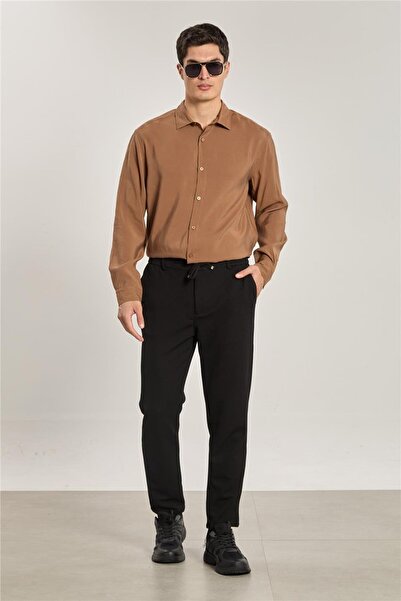 BARRELS AND OIL بنطال جوجر قصة ضيقة للرجال - أسود