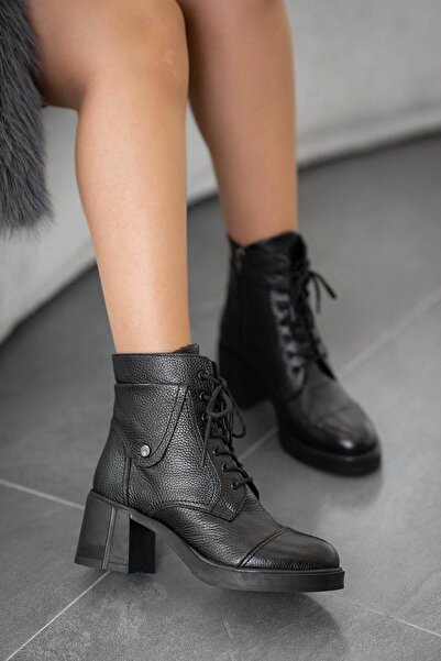 Parponi Mirora Дамски ботуши с връзки от естествена кожа с ток, черни