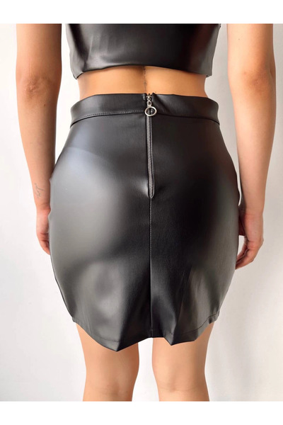 Zerenyus Oval Covered Leather Skirt with Pocket Detail Black