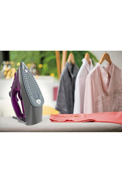 TEFAL Steam Iron Express Steam 2600W 270ml FV2843M0