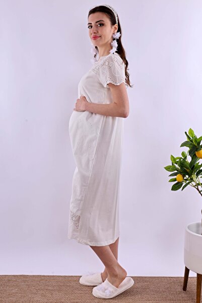 ByLohusa Effortt Ecru Scalloped Maternity and Postpartum Nightgown