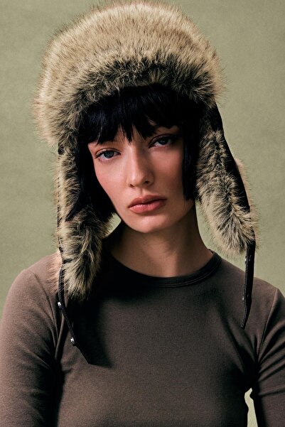 Bershka Suni kürk pilot şapkası
