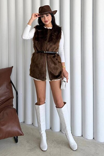 VAGGON Crew Neck Belted Plush Vest